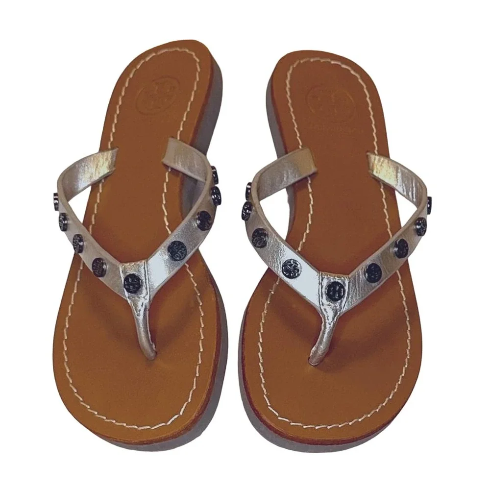 Tory Burch - Logo T Stud thong Sandals, Silver toned